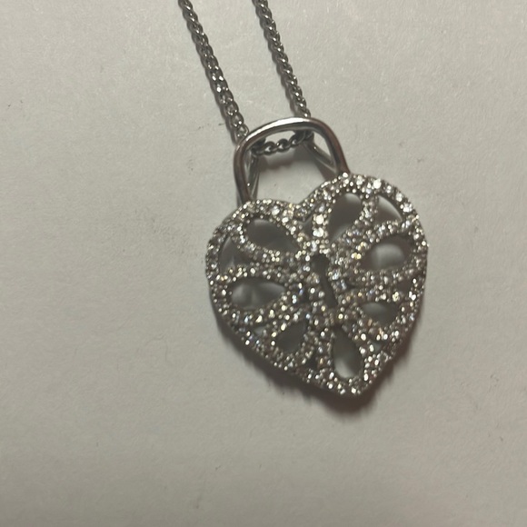 Gorgeous heart necklace - Picture 1 of 4